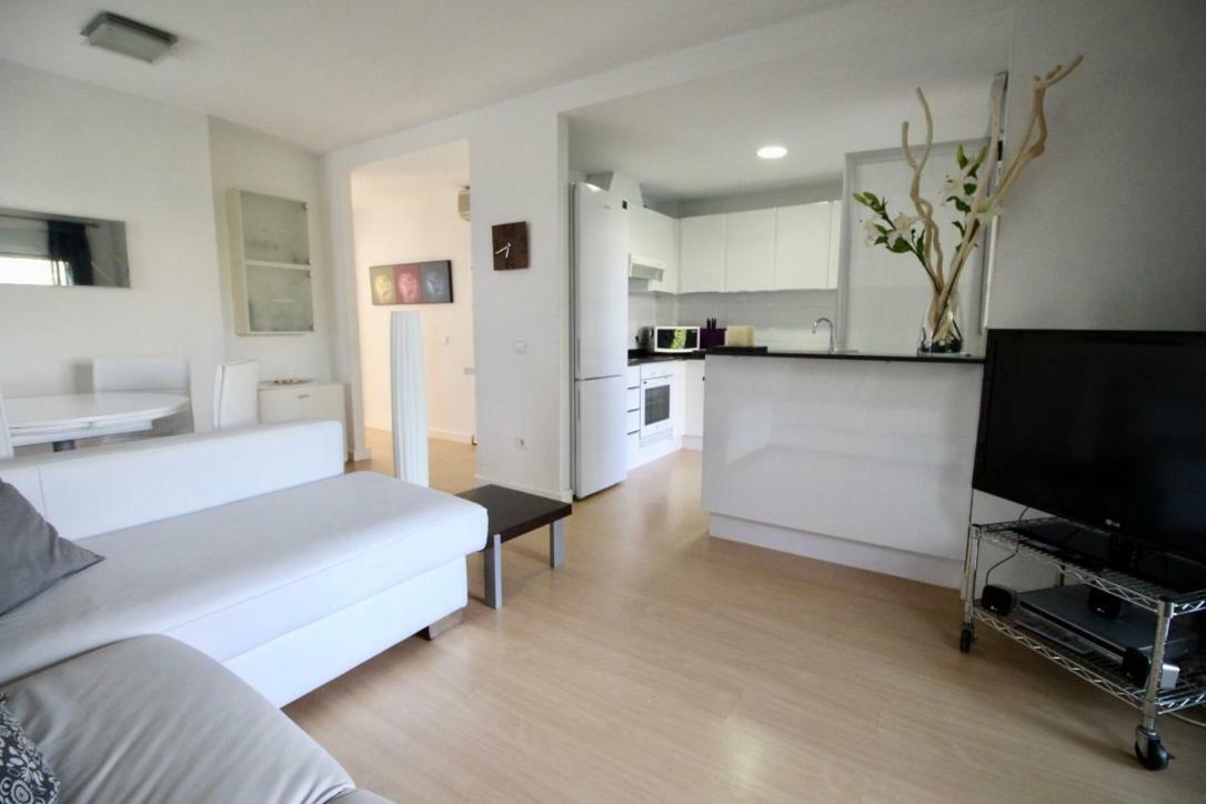 La Rosaleda 71 By Homeprive Дения Екстериор снимка